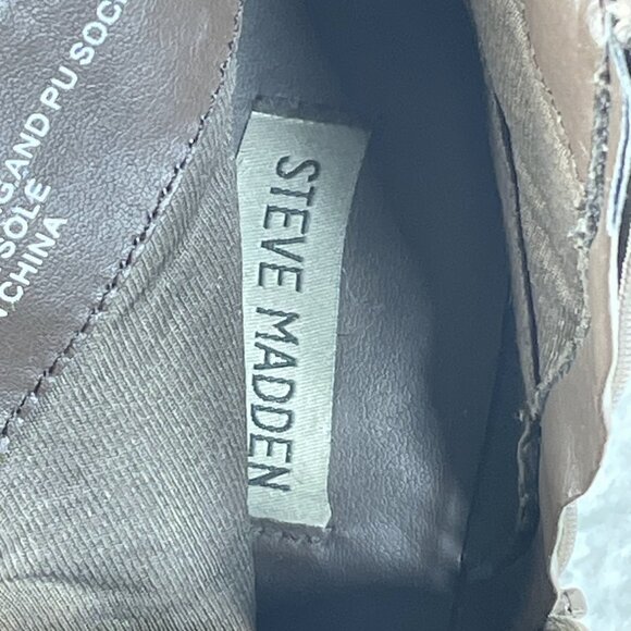 Steve Madden Ohio Suede Ankle Boots with Fringe Women's Size 9.5 - Picture 8 of 8